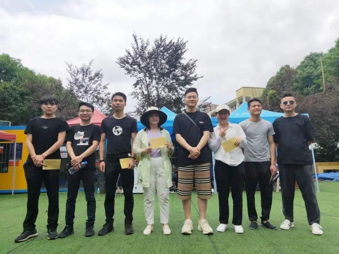 遠(yuǎn)程監(jiān)控,報(bào)警巡邏,清機(jī)加鈔,清分整點(diǎn),憑證寄庫(kù),頭寸箱寄庫(kù),商鋪安保,智能家居