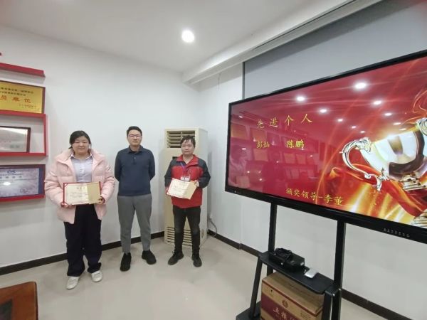 遠(yuǎn)程監(jiān)控,報(bào)警巡邏,清機(jī)加鈔,清分整點(diǎn),憑證寄庫,頭寸箱寄庫,商鋪安保,智能家居